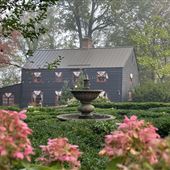Historic 1752 Estate - Carriage House