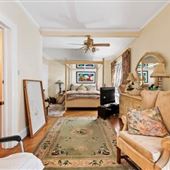 House #10246106