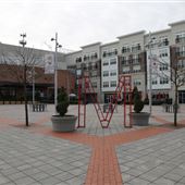 Metuchen Town Plaza
