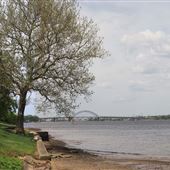 Riverton - Bank Avenue