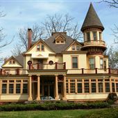Kuser Mansion