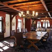 Pleasantdale Chateau - Interior