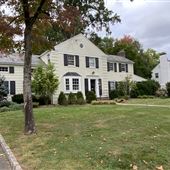 House #10195400