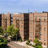 Lincoln Courts