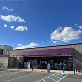 Petrocks Liquors
