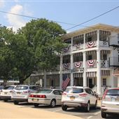 Quaker Inn