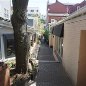 Princeton - Alleyway between Palmer Square and Witherspoon St
