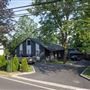 House #10294418