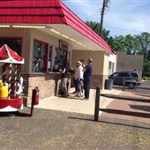 Twin Kiss Drive In