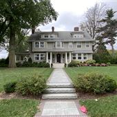 House #10195475