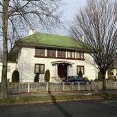 House #10250898