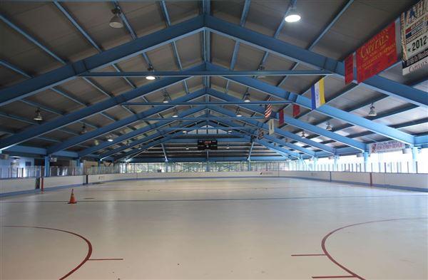 Pershing Field Ice / Roller Skating Rink
