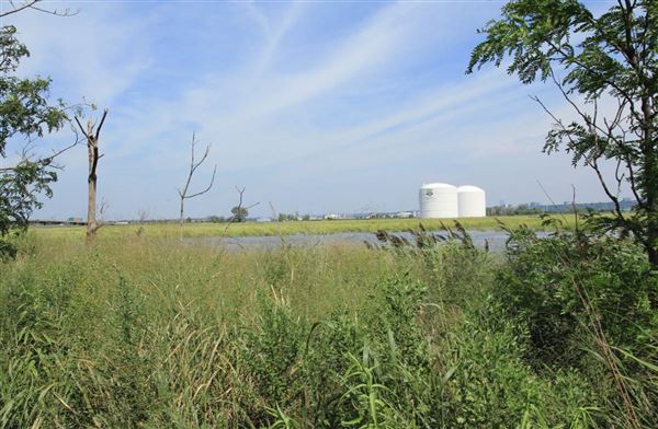 River Barge Park and Marina (New Jersey Meadowlands Commission)