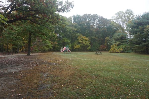 Cheesequake State Park - Spring Hill Picnic Area