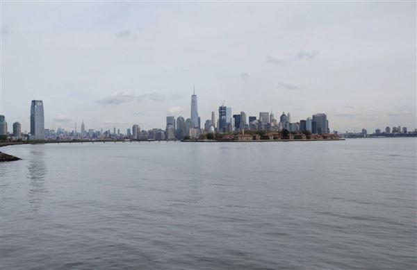 Liberty State Park - Pesin Drive Grove and South Lawn