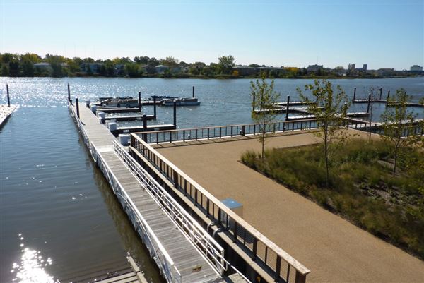 River Barge Park and Marina (New Jersey Meadowlands Commission)